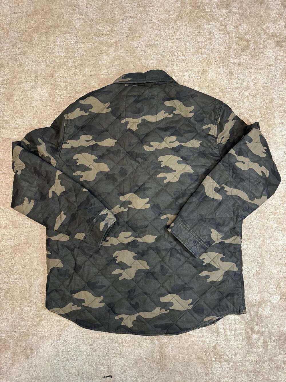 Levi's Men's Camouflage Diamond Quilted Shirt Jacket - Picture 6 of 6